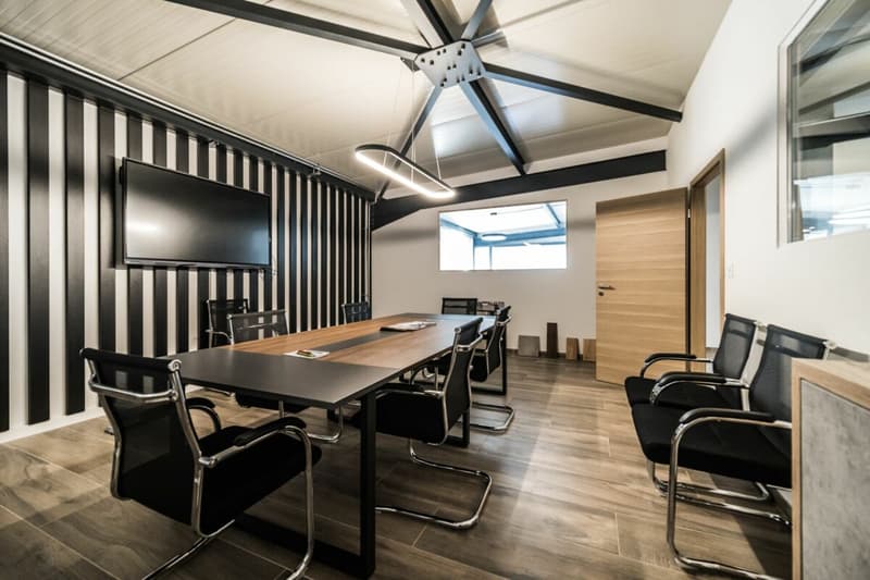 250 m2 offices already furnished and fitted (1)