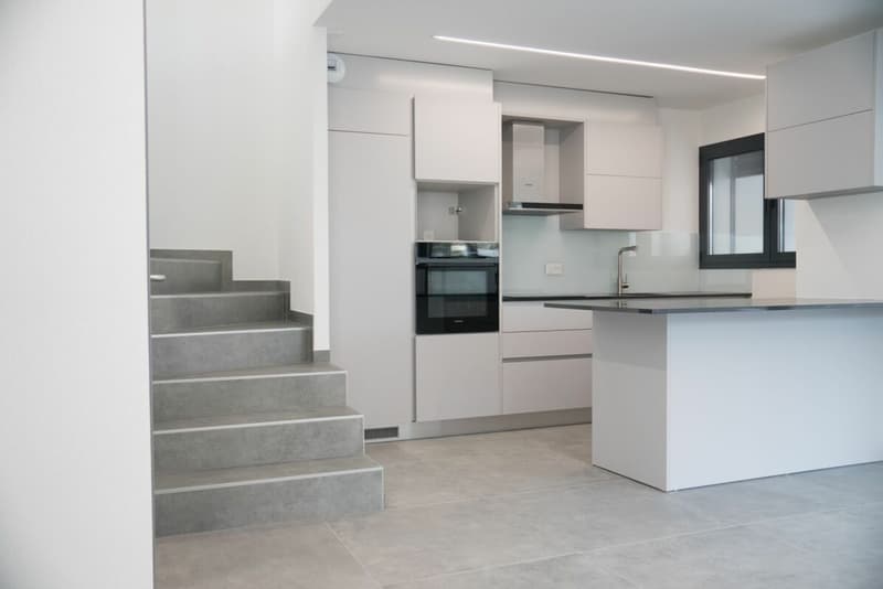 Magnifica villa contemporanea e mitoyenne ! (5)