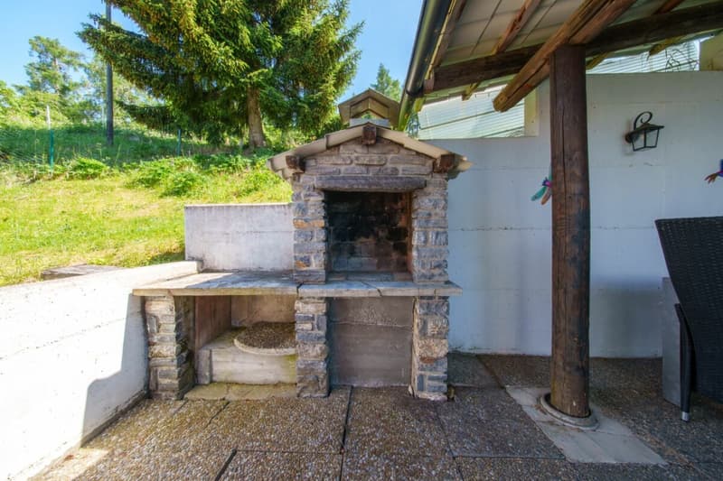 Erwerb als Zweitwohnsitz möglich - Charmantes Chalet mit außergewöhnlichem Panoramablick über die Rhône-Ebene (15)