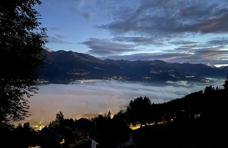 Erwerb als Zweitwohnsitz möglich - Charmantes Chalet mit außergewöhnlichem Panoramablick über die Rhône-Ebene (19)