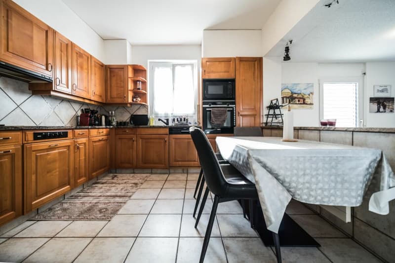 Rental income building in PPE format - 3 rented apartments near Martigny train station (16)