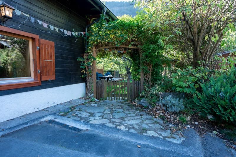 Magnifique chalet de 4.5 pièces à Gueuroz (11)