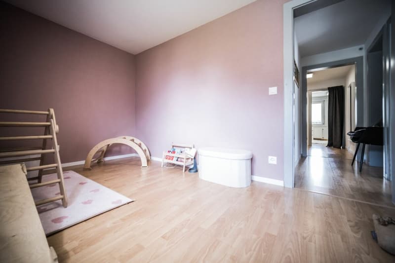 Très bel appartement 4.5 pièces à l'étage (8)
