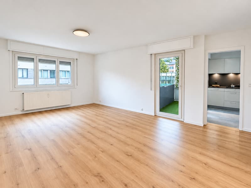 Appartement 4.5 pièces rénové au cœur de Sierre (2)