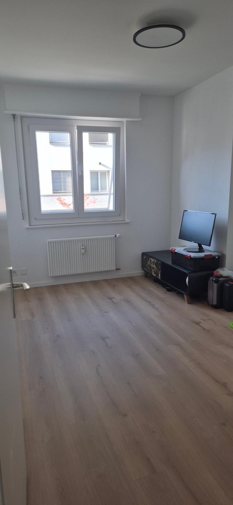 Spacieux appartement 4.5 pièces au cœur de Sierre (10)