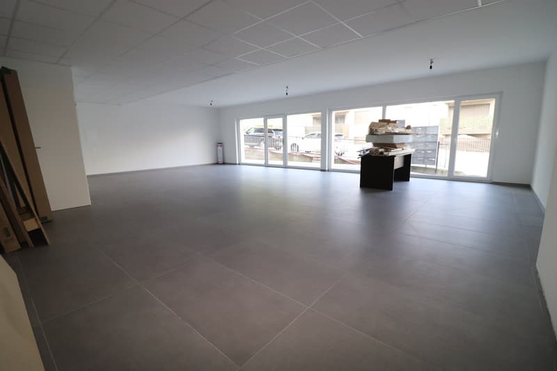 Vouvry - Commercial space - Le Bourg Residence - Lot A01 (4)