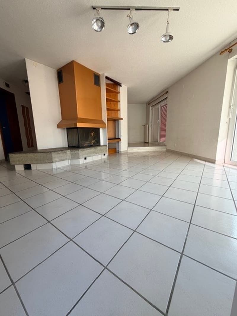 Spacieux appartement de 5.5 pièces en Duplex avec terrasse (3)