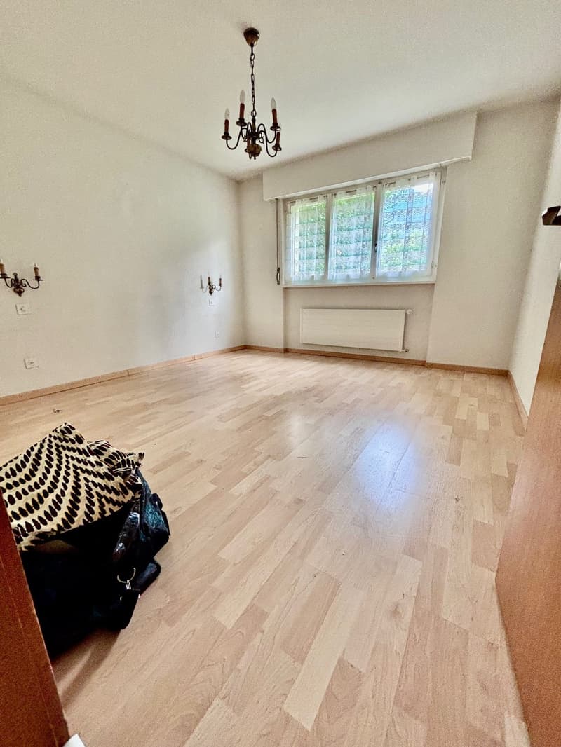Charming and spacious 3.5-room ground floor apartment (6)