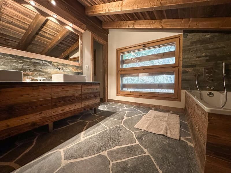 Chalet 5.5 rooms in Vens (Sembrancher) (8)