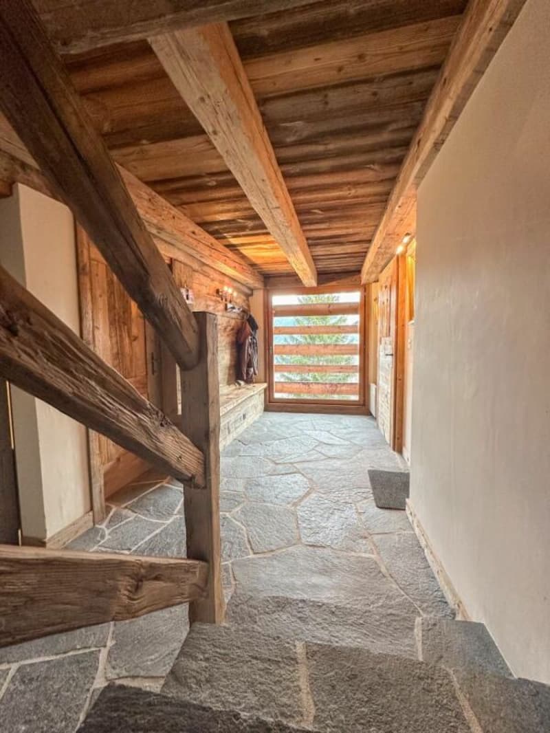 Chalet 5.5 rooms in Vens (Sembrancher) (9)