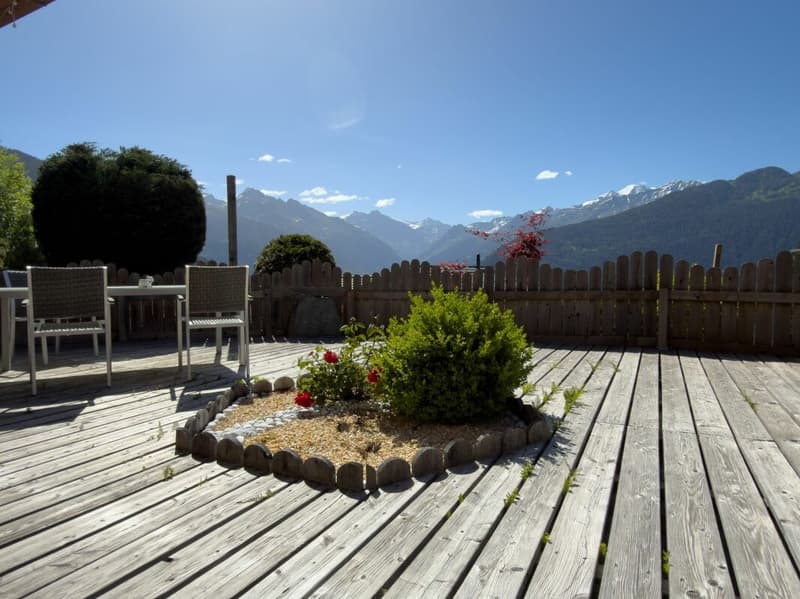 Magnifica casa con vista panoramica sulle Alpi (1)
