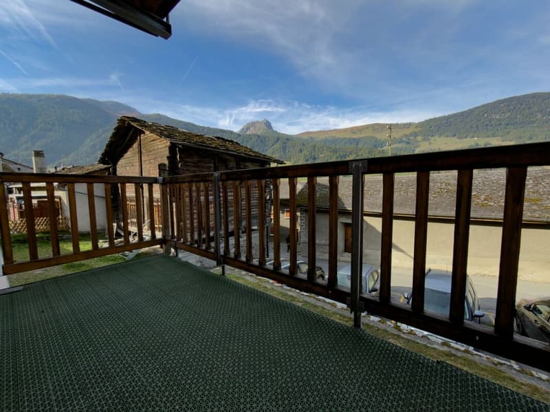Joli appartement avec balcon (1)