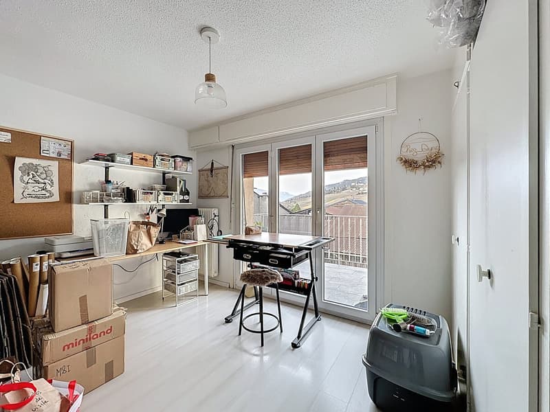 House with two apartments, cellar and garage – Miège (4)