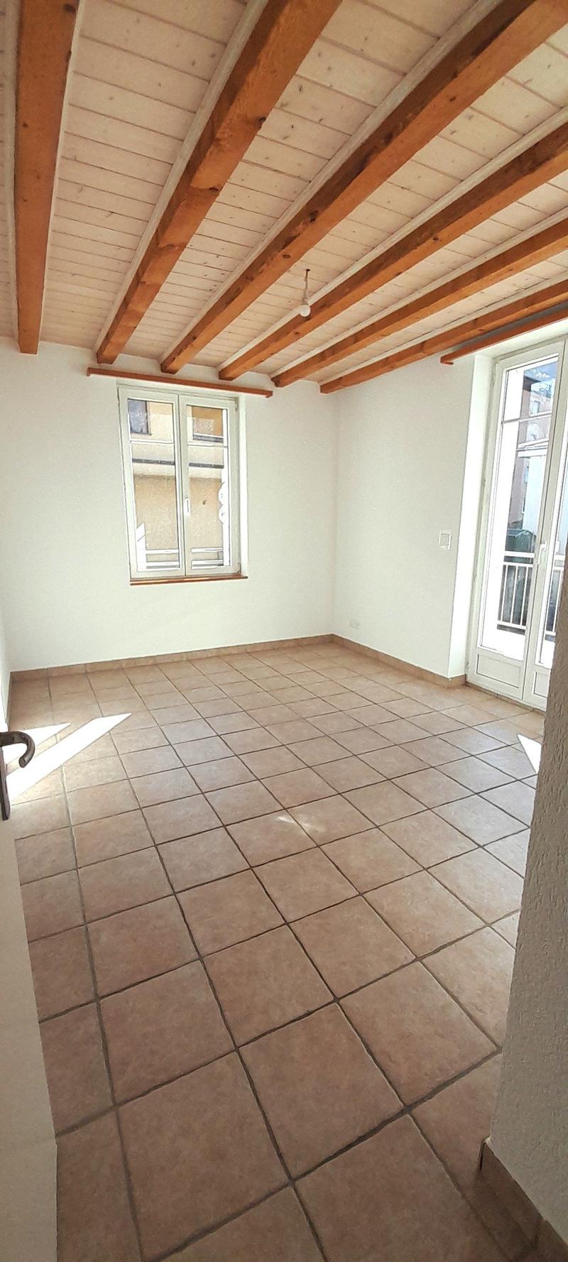 À louer, en plein centre de Riddes, un très bel appartement de 4 pièces 1/2 avec deux balcons ! (7)