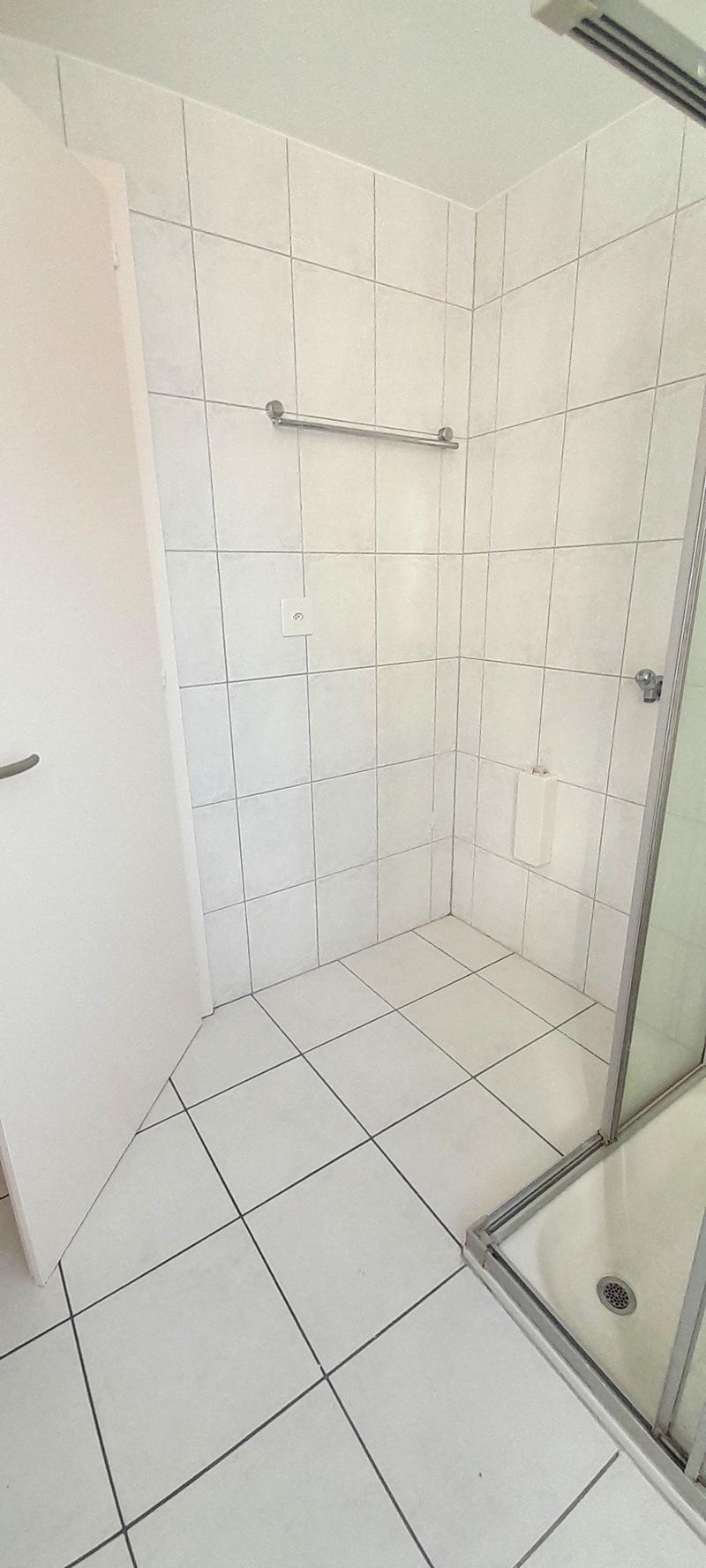 À louer, en plein centre de Riddes, un très bel appartement de 4 pièces 1/2 avec deux balcons ! (12)