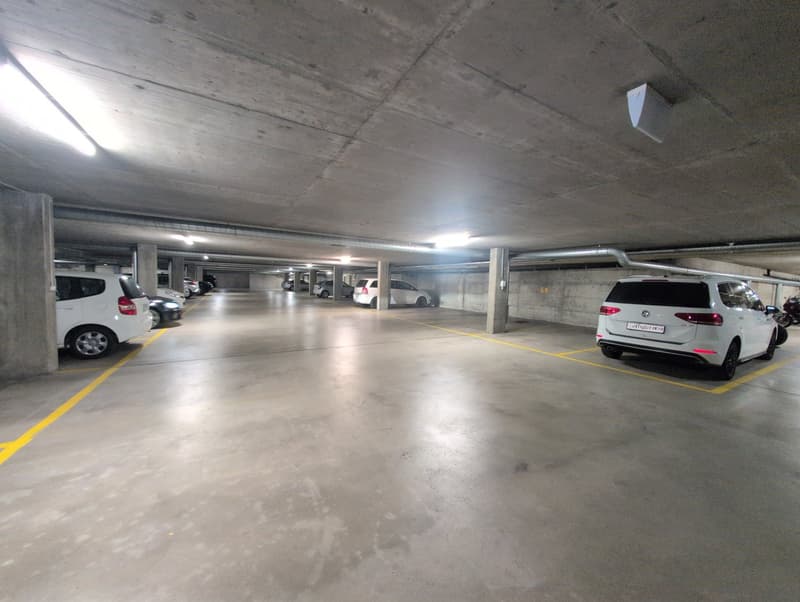 In affitto ! Vicino all'Ospedale di Sion, parcheggi interni ! (6)