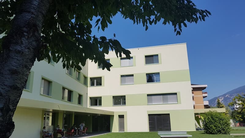 In affitto, un carino piccolo studio arredato, completamente attrezzato, all'ingresso ovest di Sion! (7)