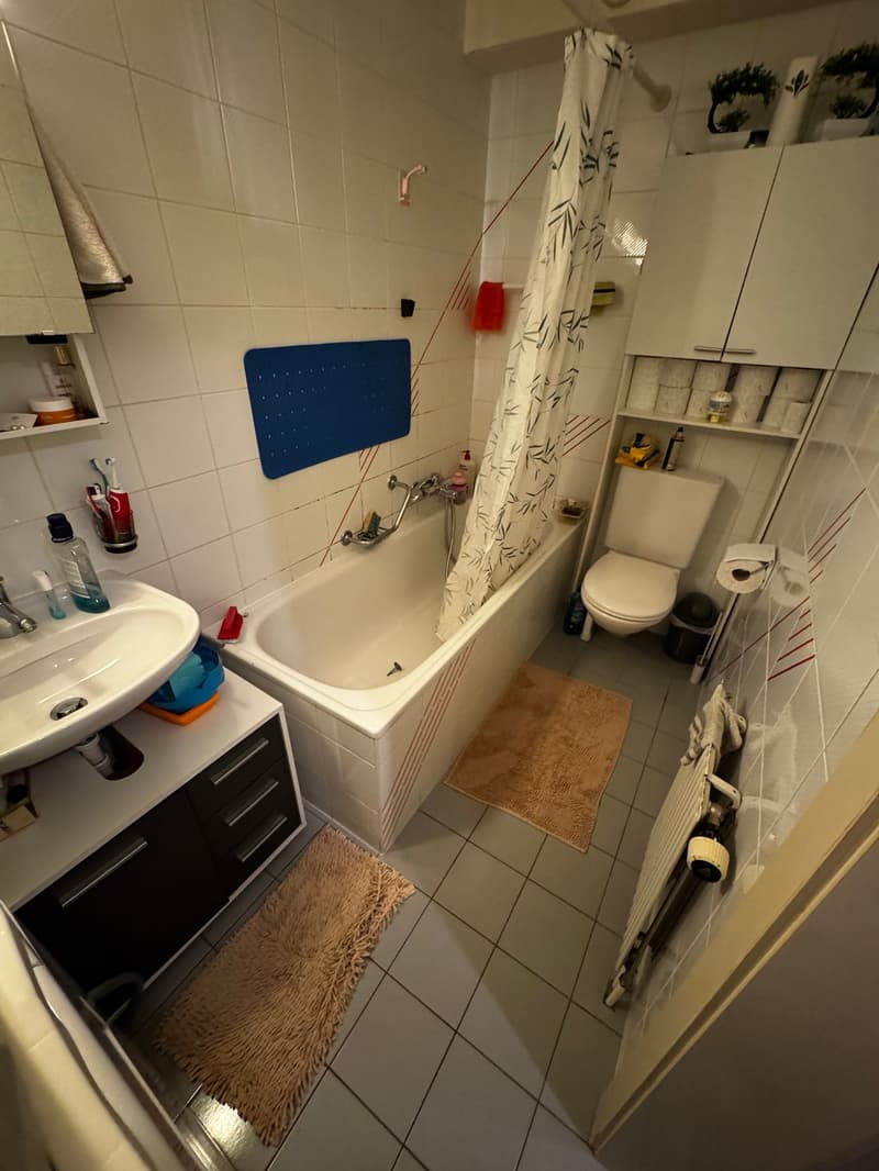 À louer ! Appartement de 2 pièces 1/2, à St-Maurice ! (5)