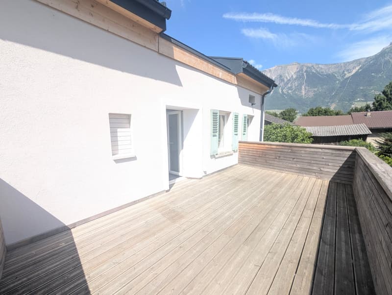 Opportunité ! À louer, au coeur de Charrat, un beau 3.5 pièces rénové, avec une grande terrasse ! (1)