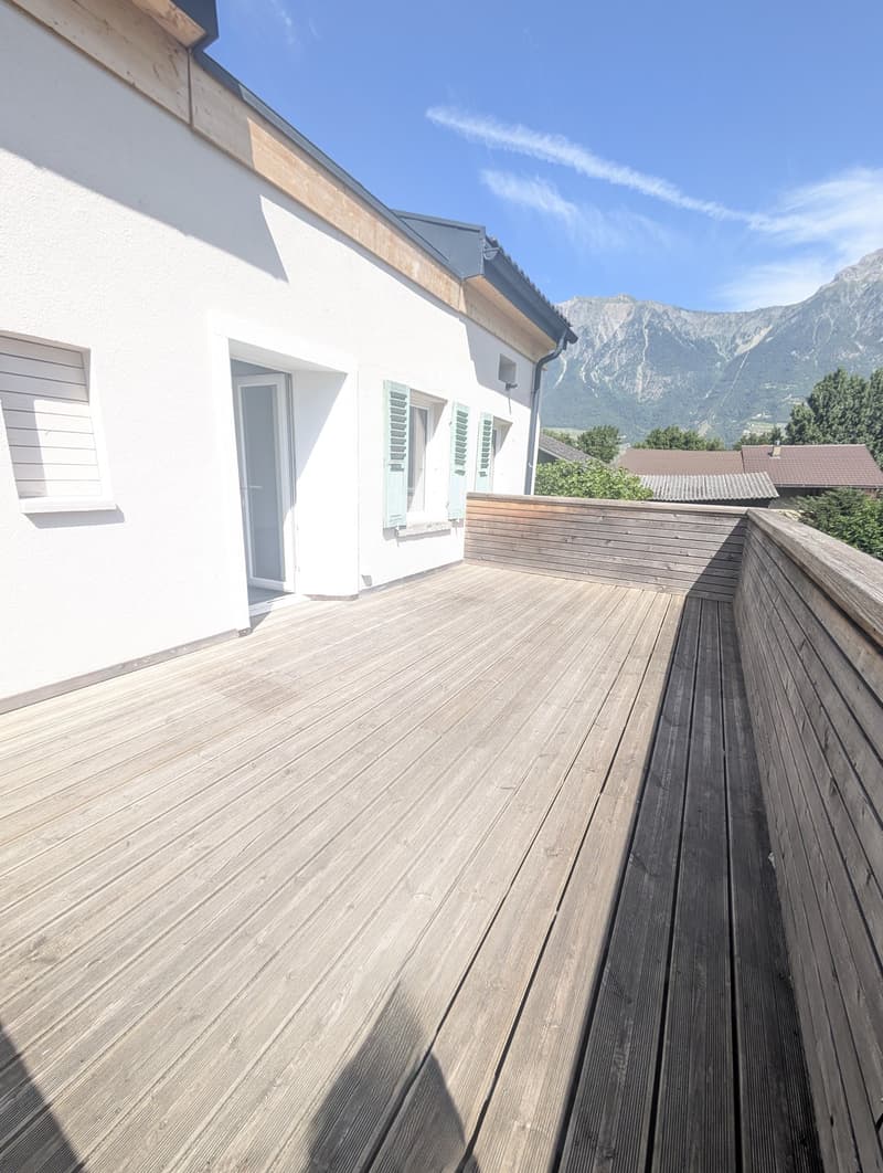Occasione! In affitto, nel cuore di Charrat, un bell'appartamento di 3.5 locali ristrutturato, con una grande terrazza! (9)