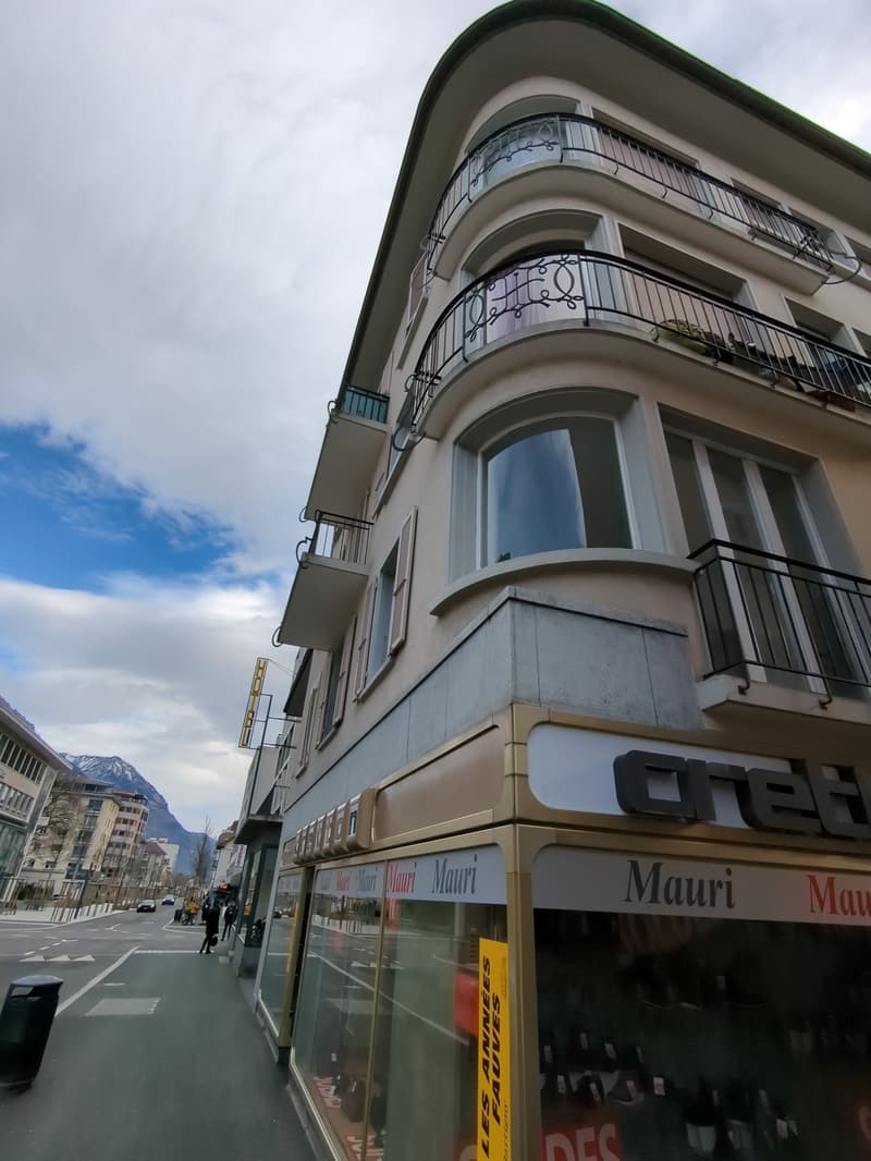 For Sale! Rental property, in the heart of Martigny (2)
