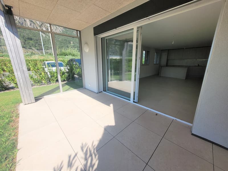 Zu vermieten! Eine schöne 3-Zimmer-Wohnung mit Rasenfläche in Martigny! (9)