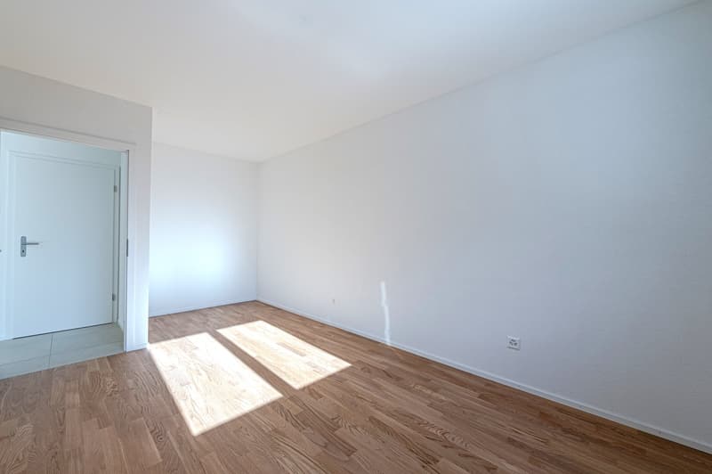 Zu vermieten! Eine sehr schöne 2-Zimmer-Wohnung im Chemin du Milieu in Martigny! (9)