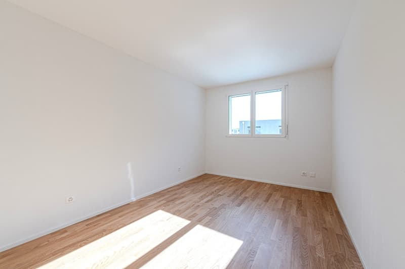 Zu vermieten! Eine sehr schöne 2-Zimmer-Wohnung im Chemin du Milieu in Martigny! (8)