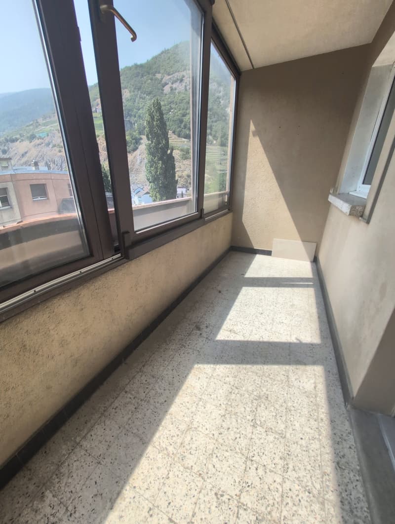 À louer, un très joli appartement de 2 pièces 1/2, proche de la gare de Martigny ! (5)