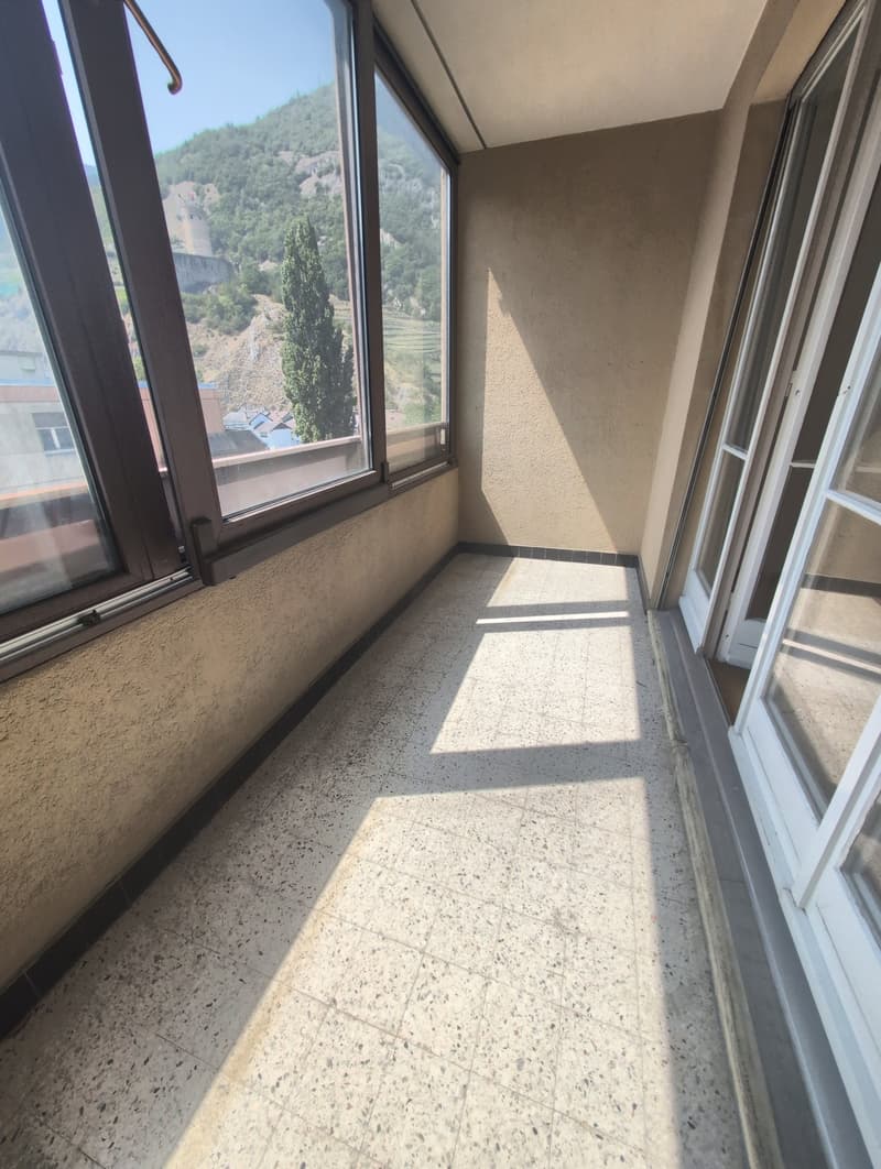 À louer, un très joli appartement de 2 pièces 1/2, proche de la gare de Martigny ! (8)