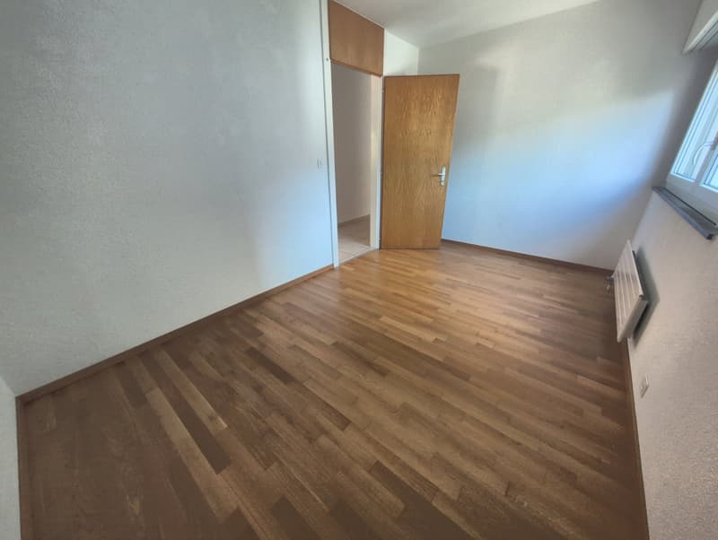 À louer ! Un spacieux appartement de 5 pièces 1/2, entouré de verdure, à l'entrée Ouest de Sion ! (10)