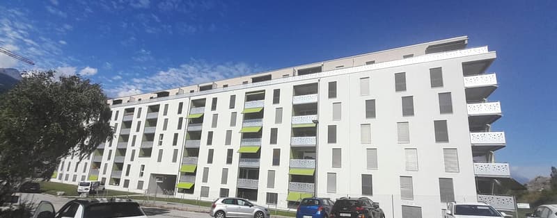 À louer, un joli appartement de 3 pièces 1/2, avec balcon, en plein coeur de Sierre ! (12)