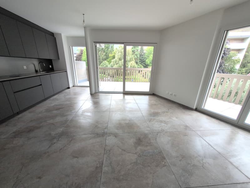 Petit bijou ! À louer, un magnifique 3 pièces 1/2 NEUF, avec grand balcon, à Martigny ! (7)