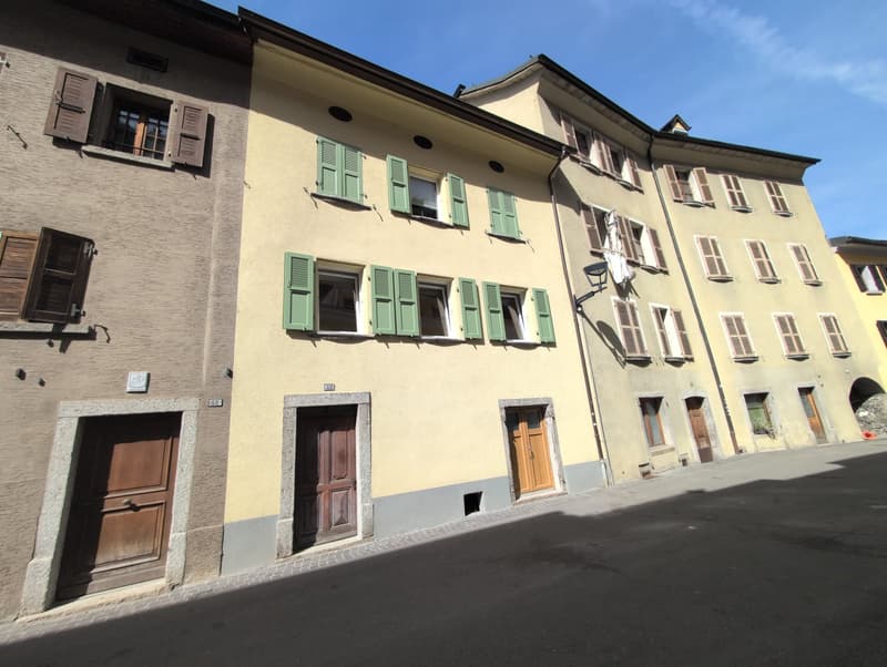 À louer, un bel appartement de 2 pièces 1/2, en plein coeur du Bourg à Martigny ! (1)