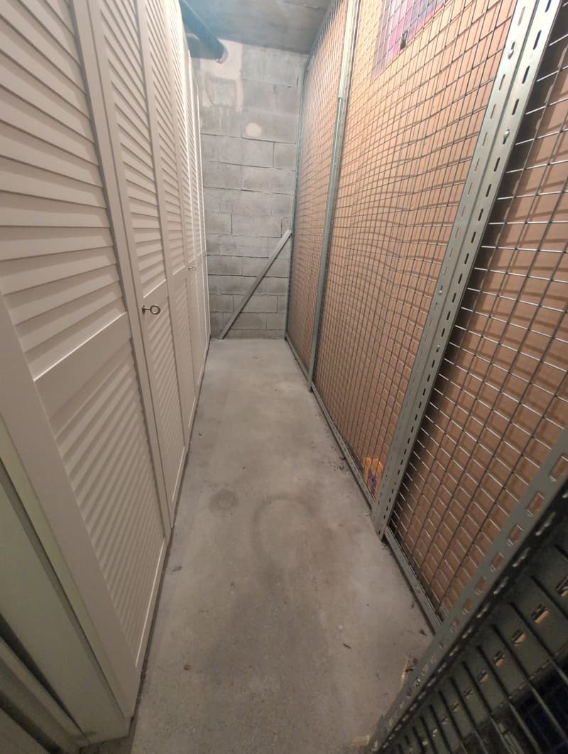 Petit bijou ! À louer, bel appartement de 4.5 pièces avec balcons, EN COURS DE RENOVATION, à Sion ! (25)