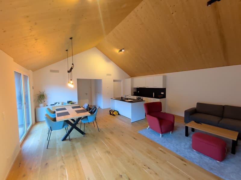 Bien d'exception ! Splendide appartement de 2.5 pièces, en attique, à louer à Sion ! (7)