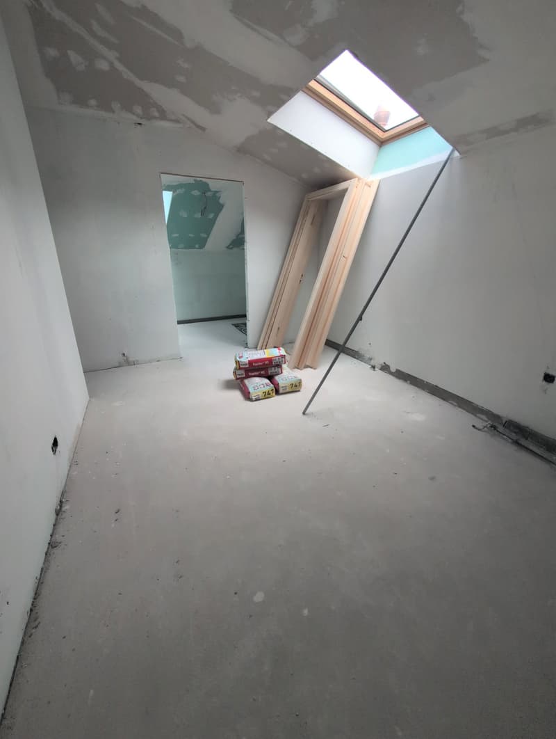 Promotion unique ! Un magnifique appartement de 4.5, EN DUPLEX, NEUF, à louer au centre de Riddes ! (11)