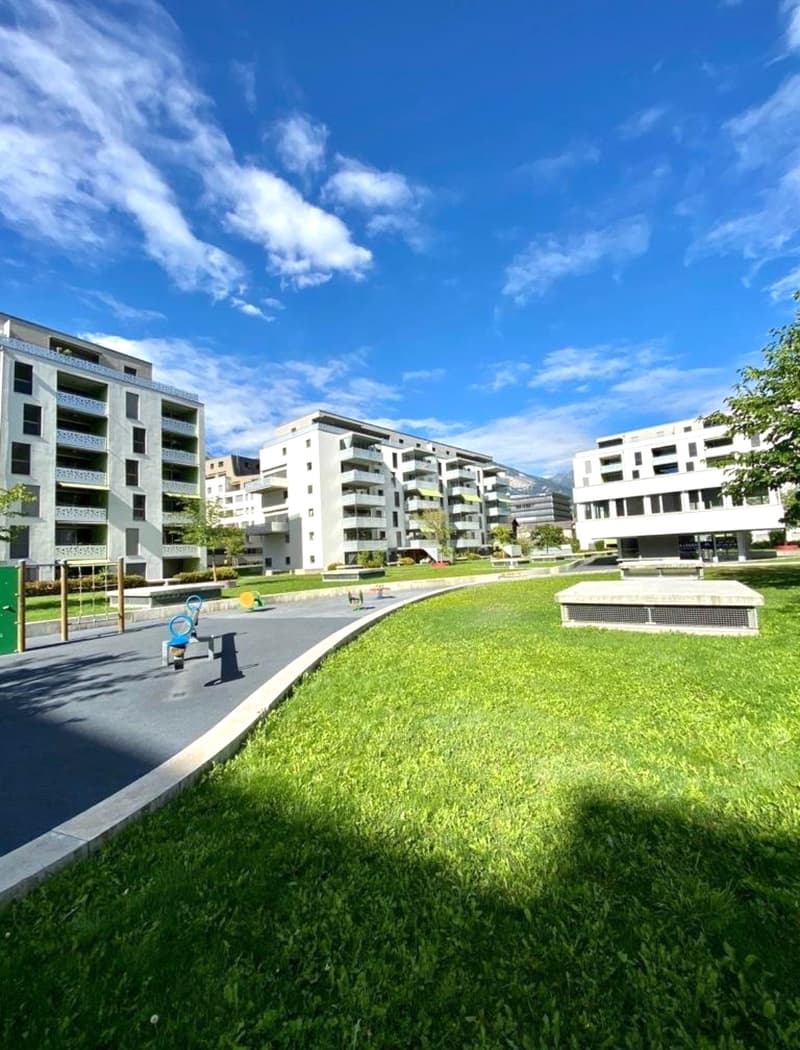 À louer, un bel appartement de 2 pièces 1/2, en plein coeur de Sierre ! (11)