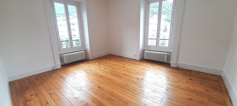 À louer, un joli appartement de 2 pièces 1/2, en plein centre de Martigny ! (3)