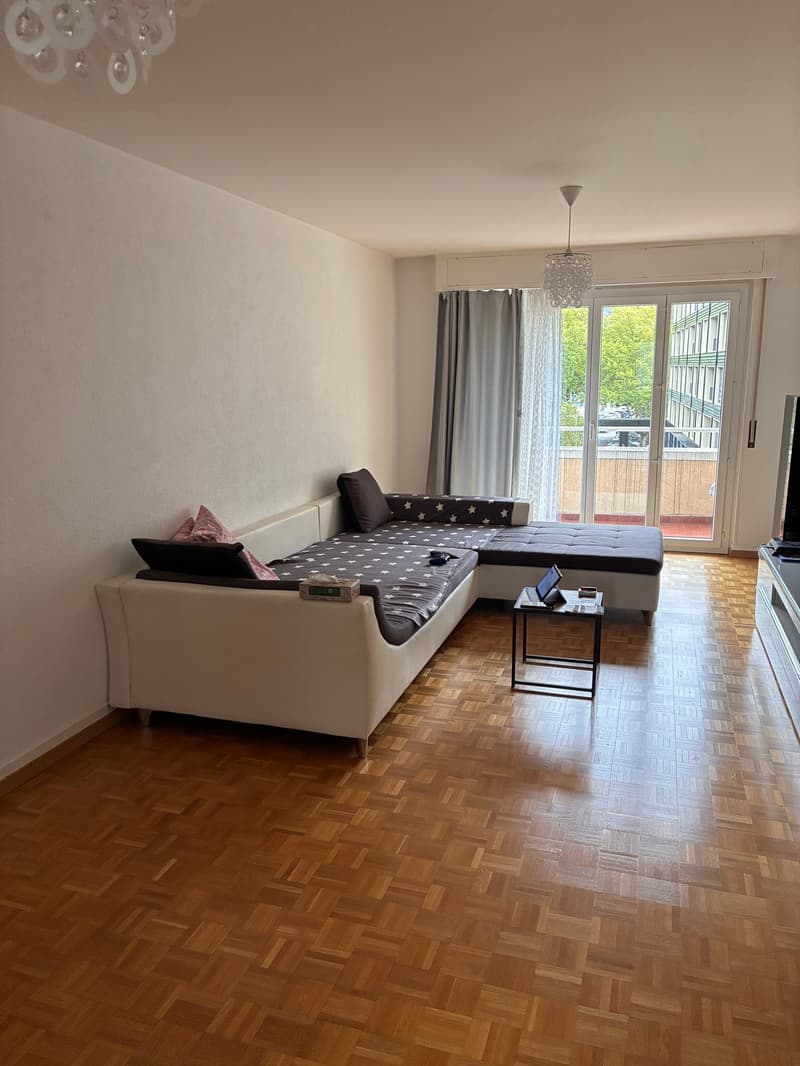 À louer ! Un joli appartement de 3 pièces 1/2 avec balcon, proche de la Place de Rome à Martigny ! (4)