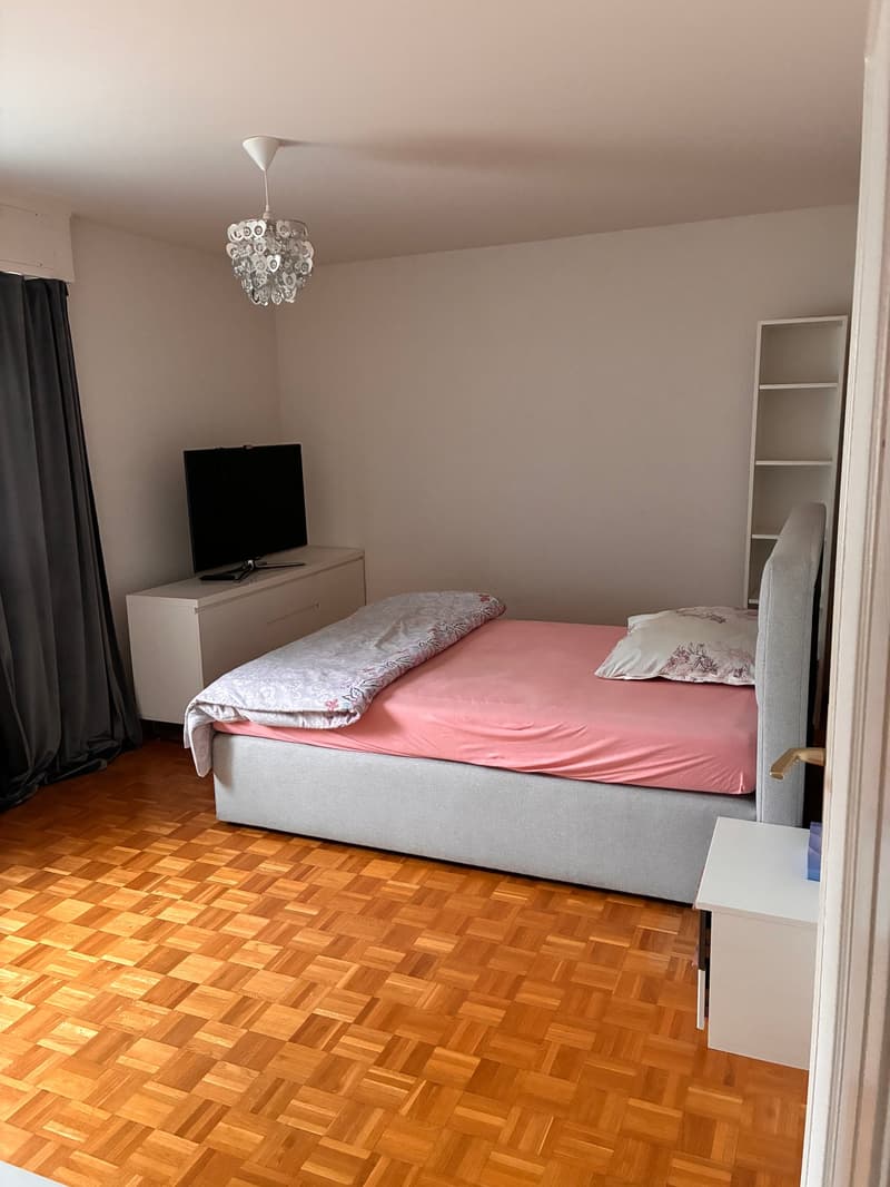 À louer ! Un joli appartement de 3 pièces 1/2 avec balcon, proche de la Place de Rome à Martigny ! (8)