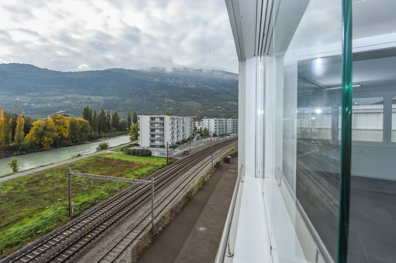 À louer ! Très bel appartement de 3 pièces 1/2, avec loggia, à Sion ! (6)