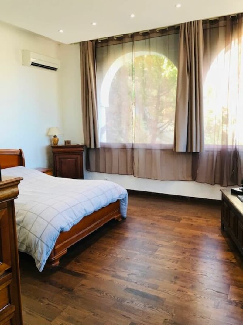 Casa di villaggio e Ristorante su 6 livelli (8)