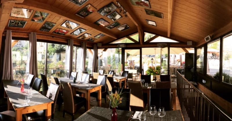 Casa di villaggio e Ristorante su 6 livelli (11)