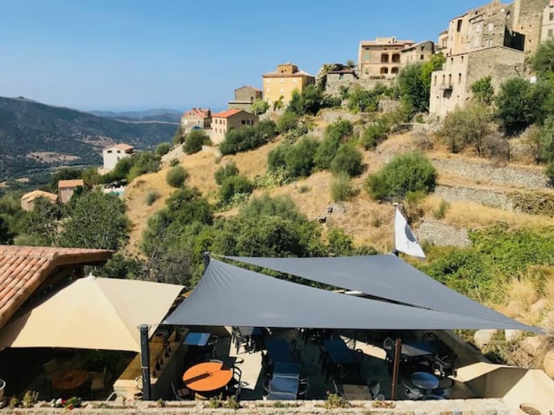 Casa di villaggio e Ristorante su 6 livelli (15)