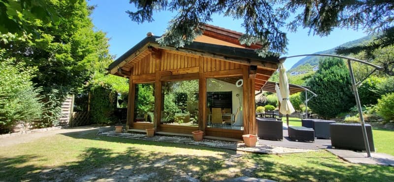 Character property consisting of 3 apartments (29)