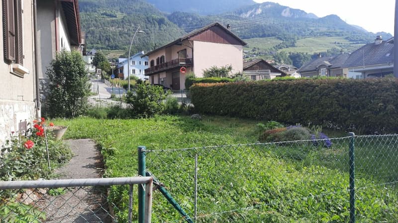 Casa luminosa di 4.5 locali con grande granaio annesso (13)