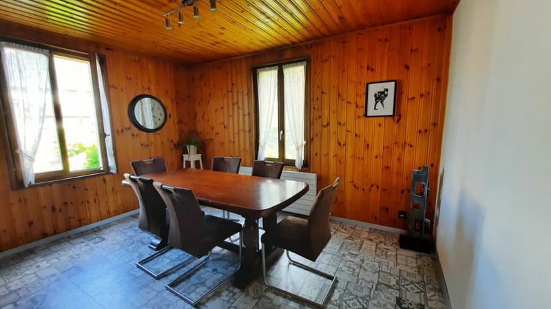 Casa luminosa di 4.5 locali con grande granaio annesso (6)