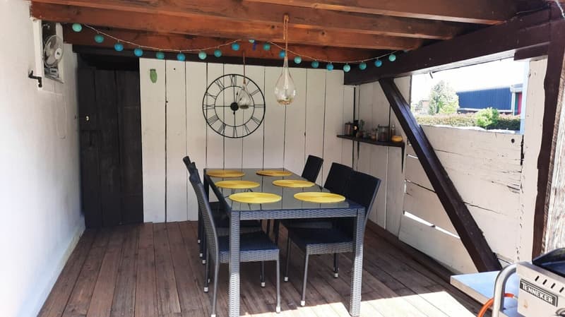 Casa luminosa di 4.5 locali con grande granaio annesso (16)