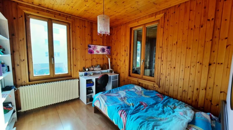 Casa luminosa di 4.5 locali con grande granaio annesso (9)